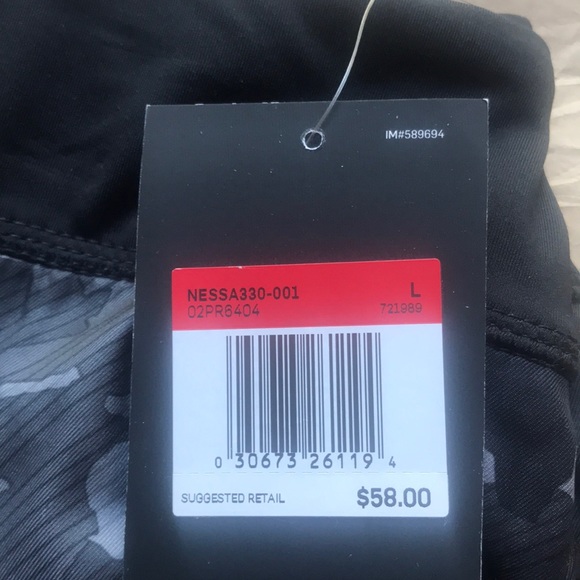 NWT Nike women running shorts L Gray/Black - Picture 2 of 5